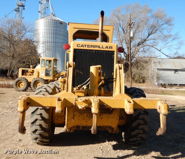 image for item J5622 1975 Caterpillar 140G motor grader