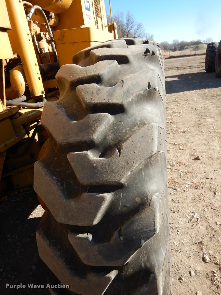 image for item J5622 1975 Caterpillar 140G motor grader