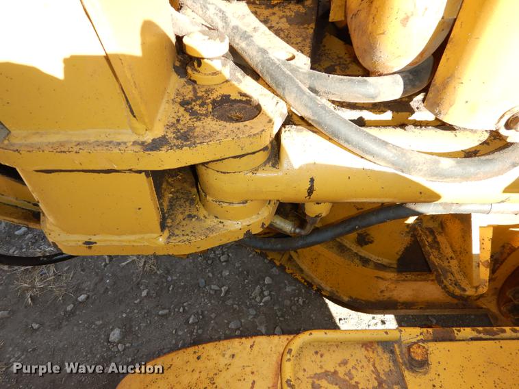 image for item J5622 1975 Caterpillar 140G motor grader