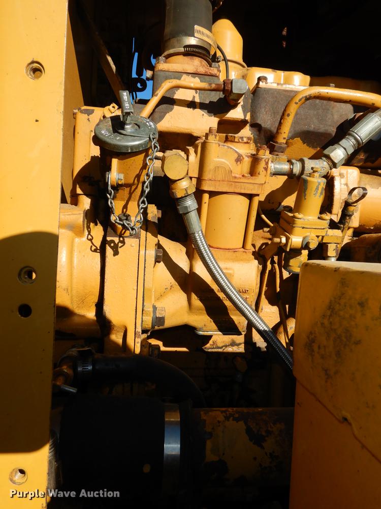 image for item J5622 1975 Caterpillar 140G motor grader