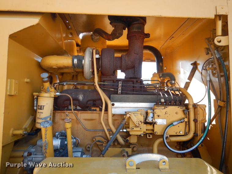 image for item J5622 1975 Caterpillar 140G motor grader