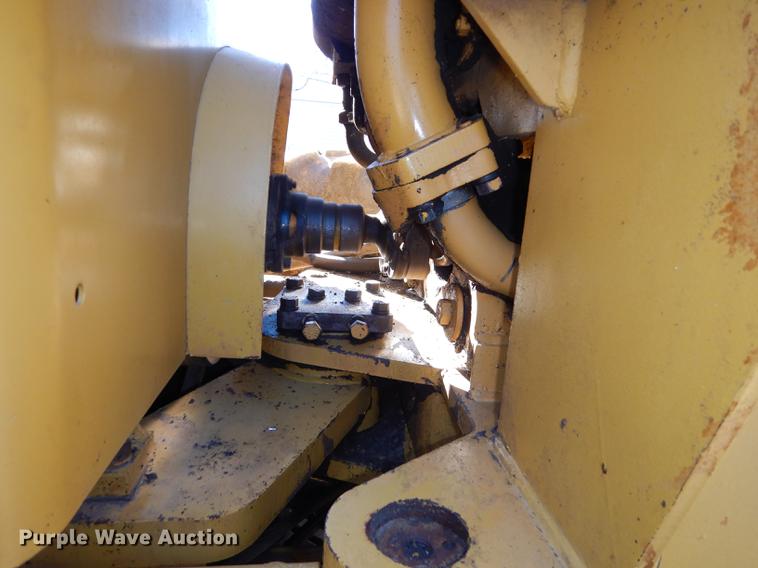image for item J5622 1975 Caterpillar 140G motor grader