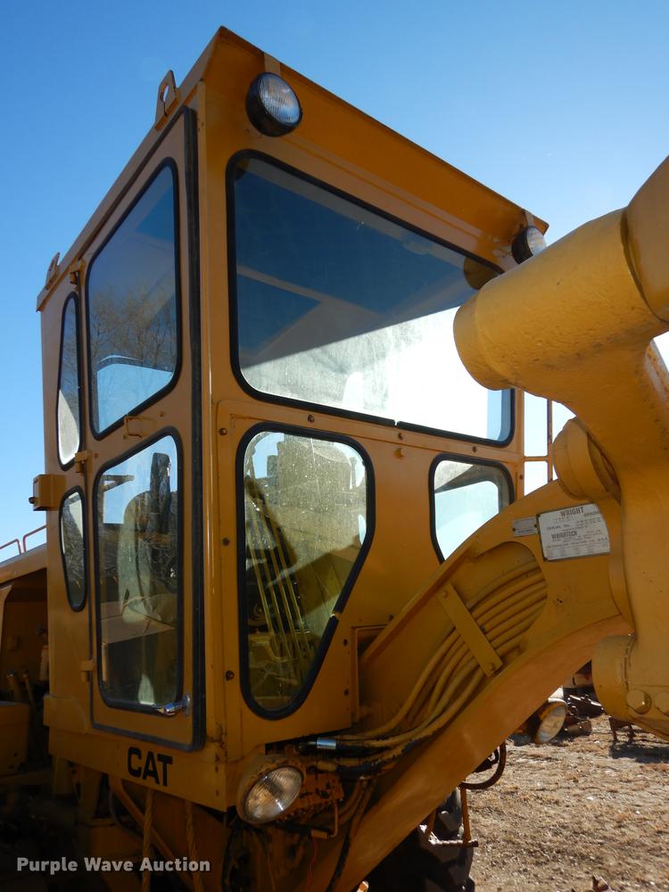 image for item J5622 1975 Caterpillar 140G motor grader