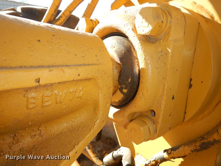 image for item J5622 1975 Caterpillar 140G motor grader