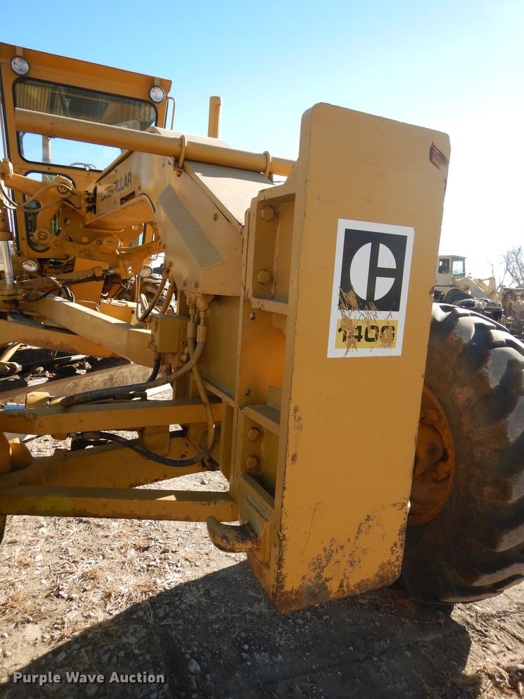 image for item J5622 1975 Caterpillar 140G motor grader