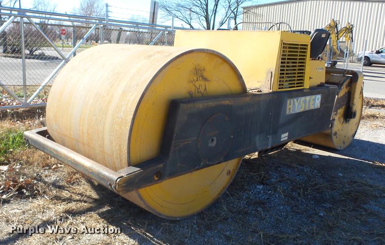 image for item J8553 Hyster C350B double drum roller