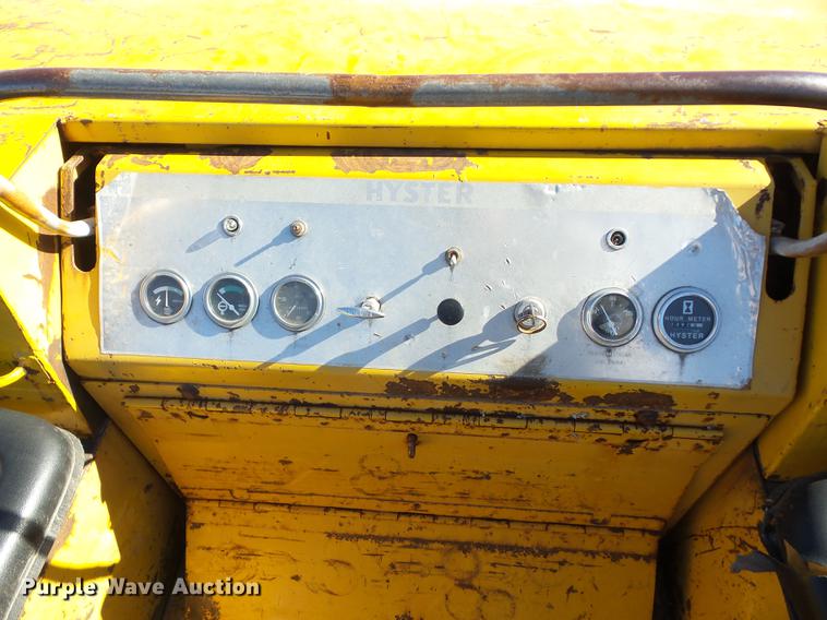image for item J8553 Hyster C350B double drum roller