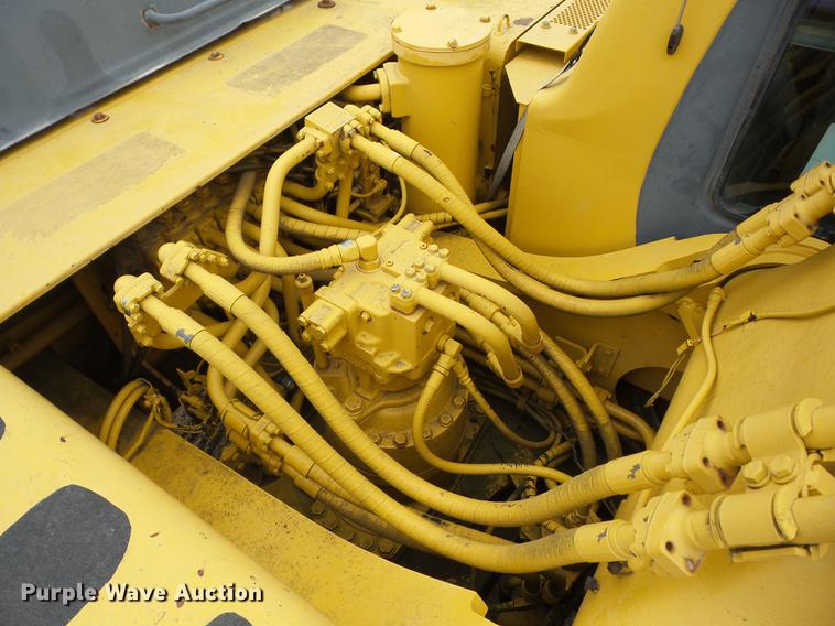 image for item J8560 1998 Komatsu PC300LC-6LC excavator