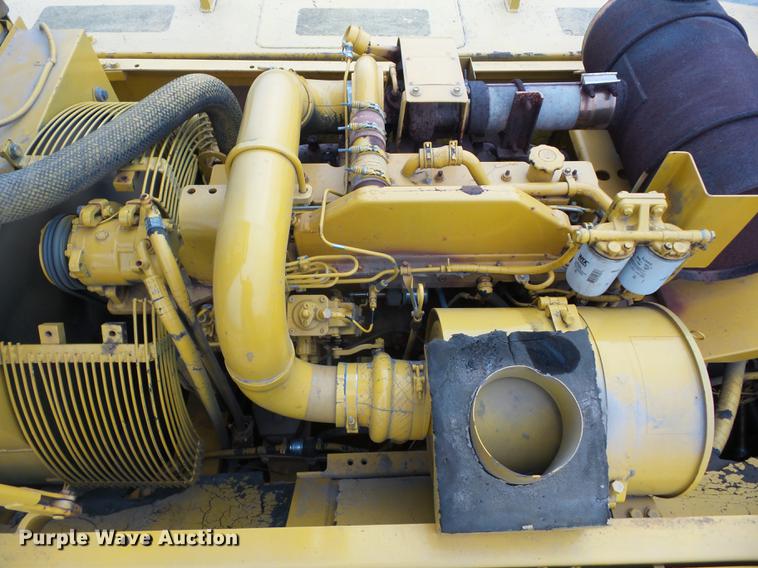 image for item J8560 1998 Komatsu PC300LC-6LC excavator