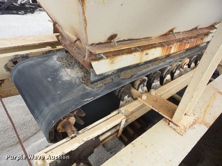 image for item J8561 Boeing four bin cold feed hopper