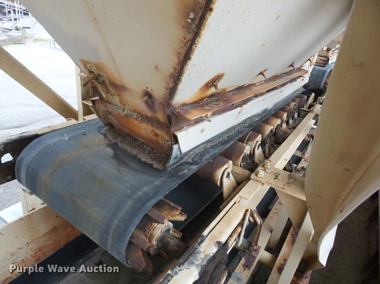 image for item J8561 Boeing four bin cold feed hopper