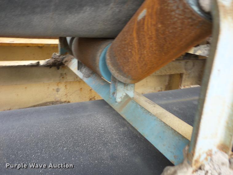 image for item J8561 Boeing four bin cold feed hopper