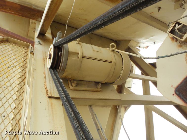 image for item J8561 Boeing four bin cold feed hopper