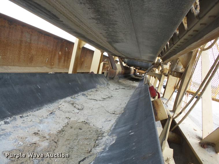 image for item J8561 Boeing four bin cold feed hopper