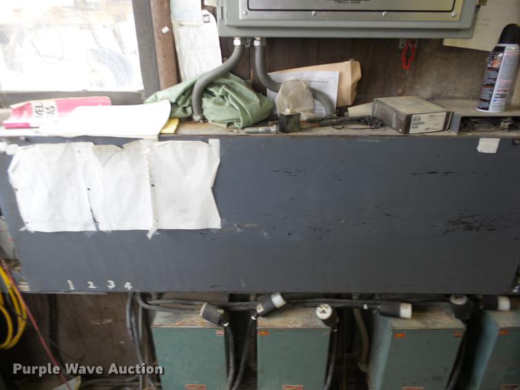 image for item J8561 Boeing four bin cold feed hopper