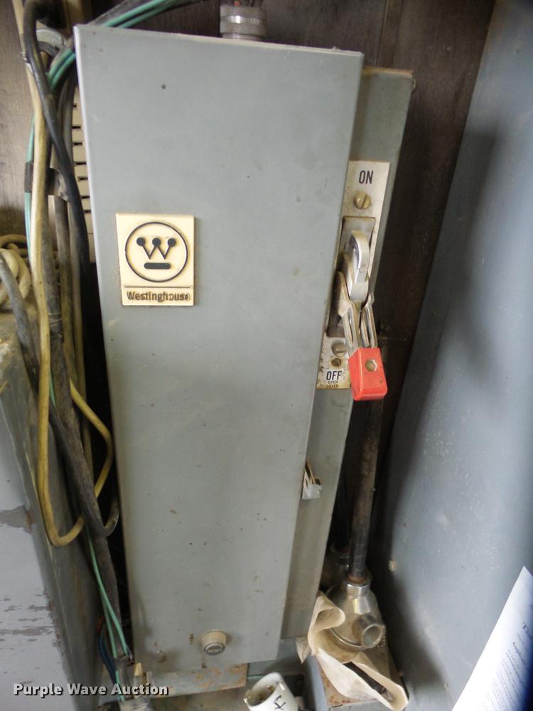 image for item J8564 Asphalt oil metering system