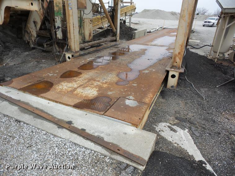 image for item J8568 Truck platform scale