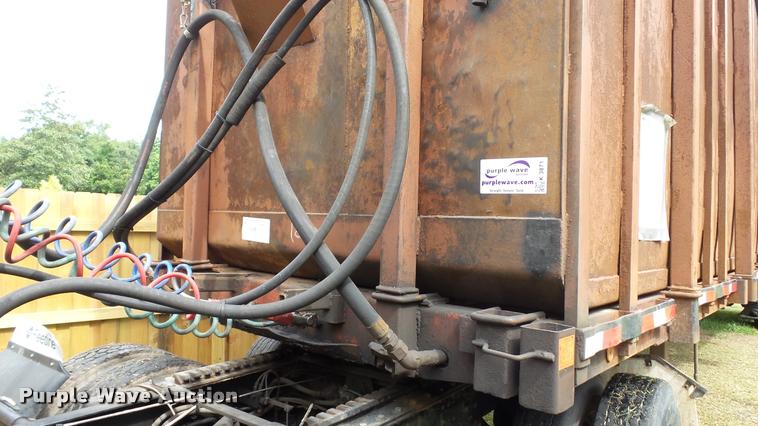 image for item K3871 1980 Debris trailer with grapple