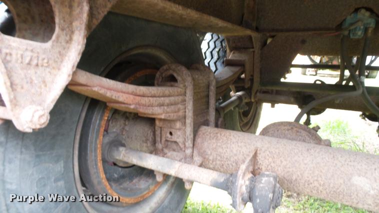 image for item K3871 1980 Debris trailer with grapple