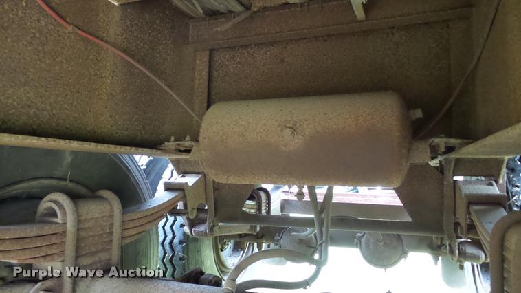 image for item K3871 1980 Debris trailer with grapple