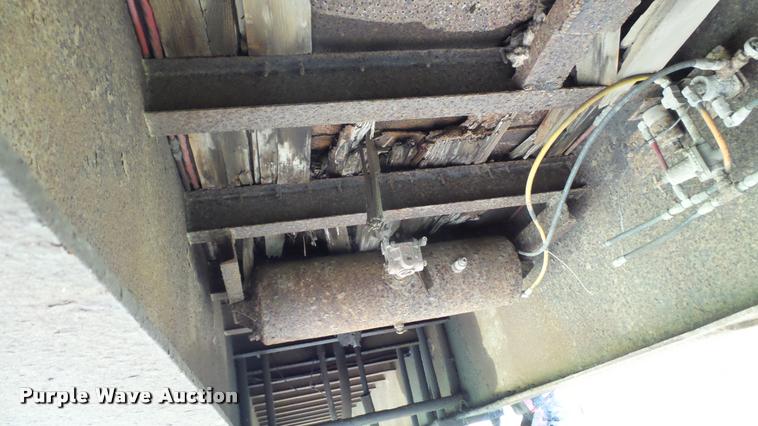 image for item K3871 1980 Debris trailer with grapple