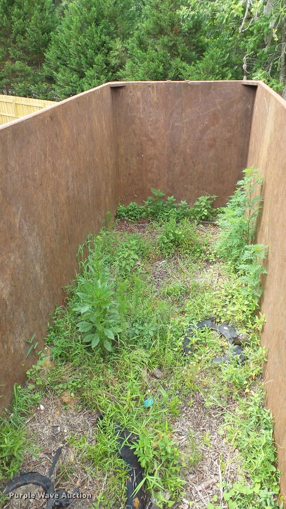 image for item K3871 1980 Debris trailer with grapple