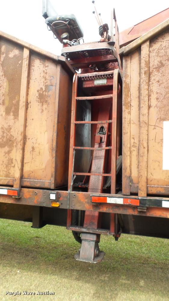 image for item K3871 1980 Debris trailer with grapple