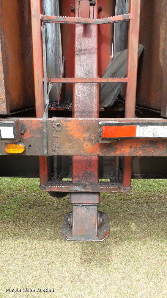 image for item K3871 1980 Debris trailer with grapple