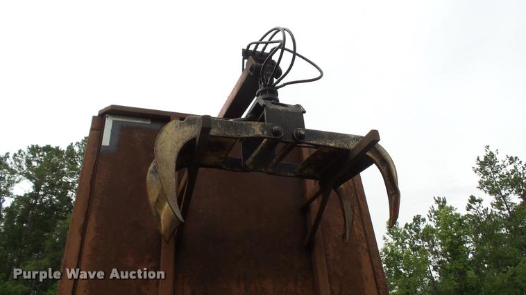 image for item K3871 1980 Debris trailer with grapple