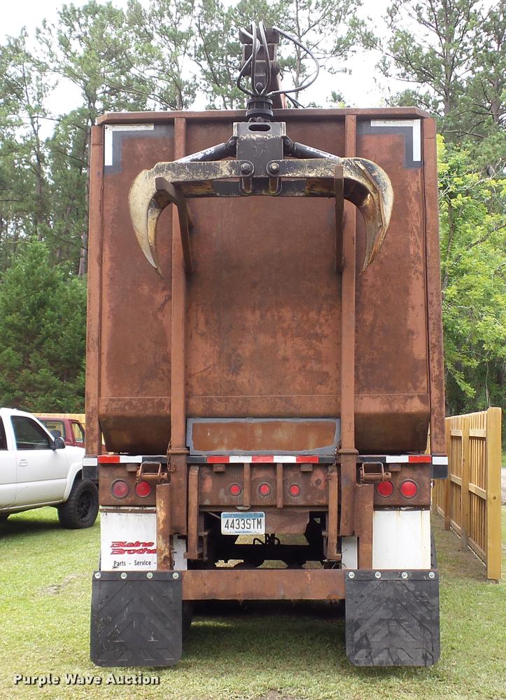 image for item K3871 1980 Debris trailer with grapple
