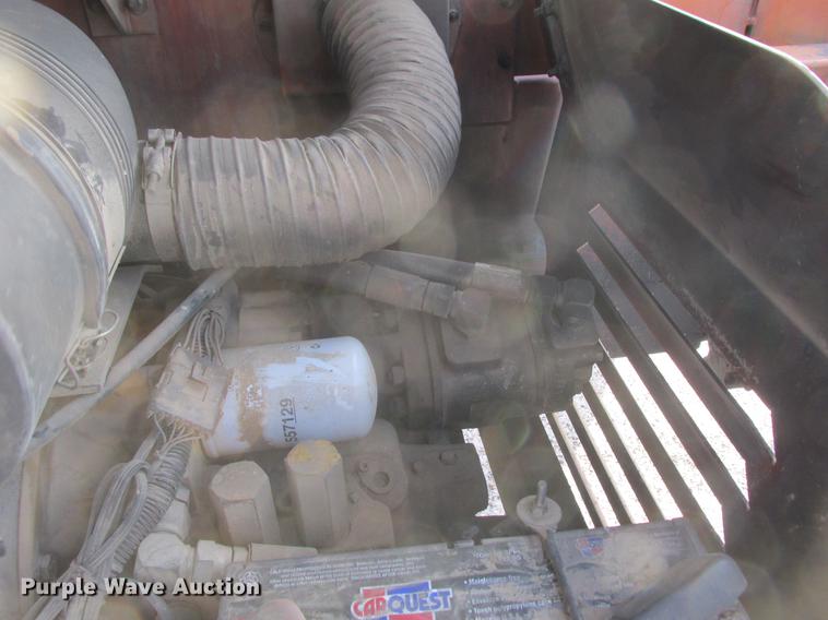 image for item K6076 1999 Lull 644D-34 telehandler