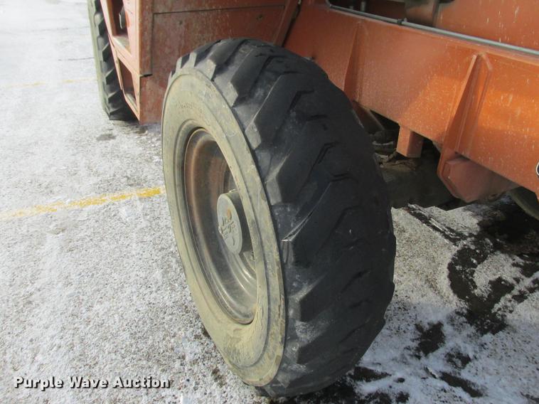 image for item K6076 1999 Lull 644D-34 telehandler