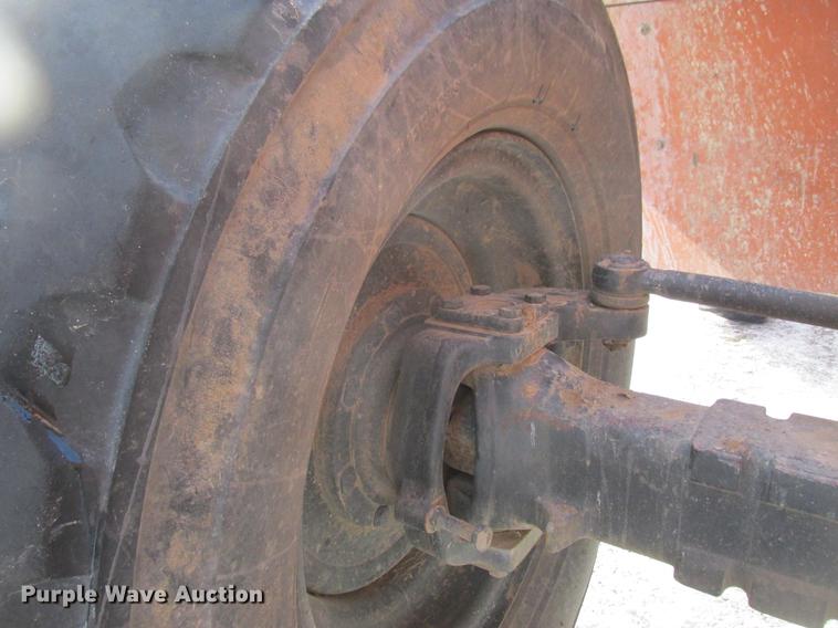 image for item K6076 1999 Lull 644D-34 telehandler