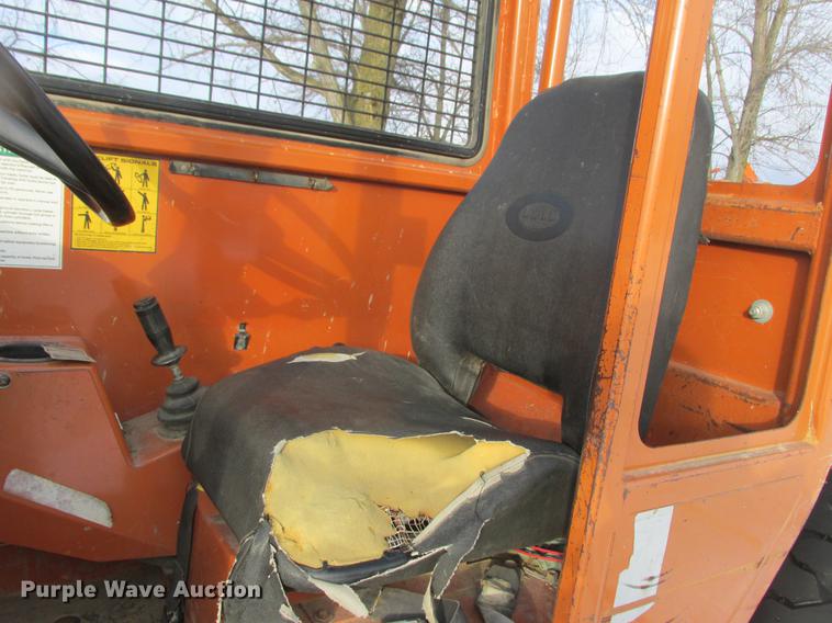 image for item K6076 1999 Lull 644D-34 telehandler