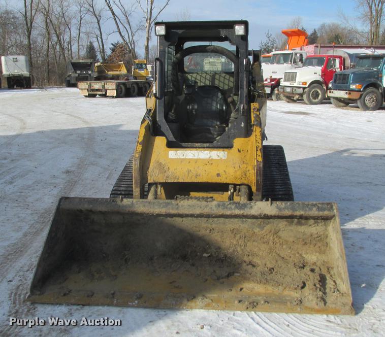 image for item K6079 2012 Caterpillar 257B Series 3 skid steer