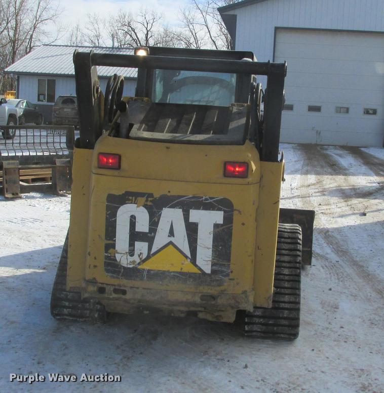 image for item K6079 2012 Caterpillar 257B Series 3 skid steer