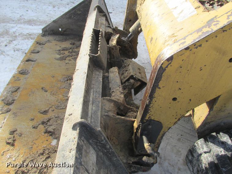 image for item K6079 2012 Caterpillar 257B Series 3 skid steer