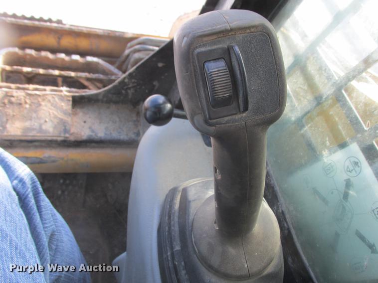 image for item K6079 2012 Caterpillar 257B Series 3 skid steer