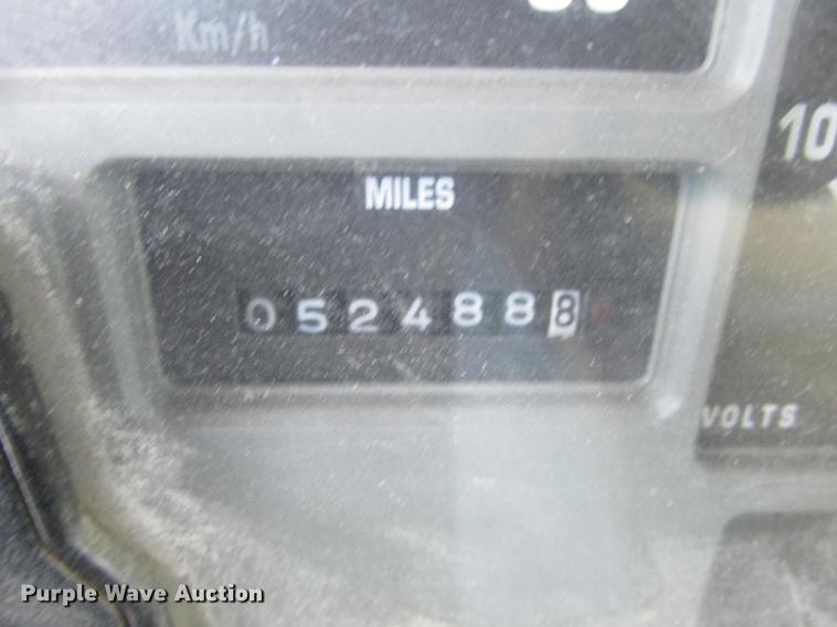 image for item K6082 1994 International 4900 vacuum truck