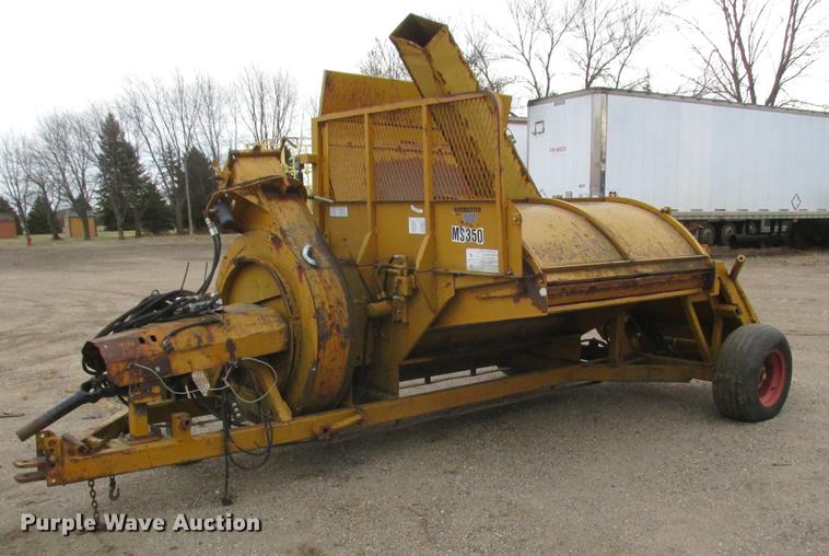 image for item K6083 HayBuster 2544 straw blower