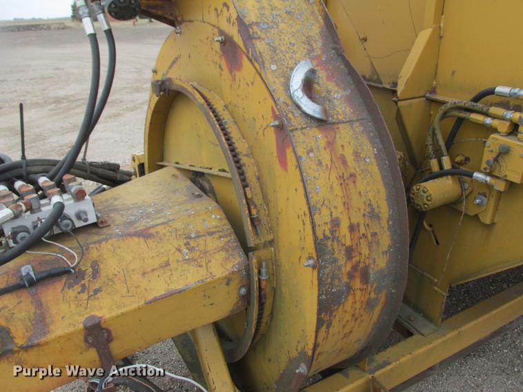 image for item K6083 HayBuster 2544 straw blower