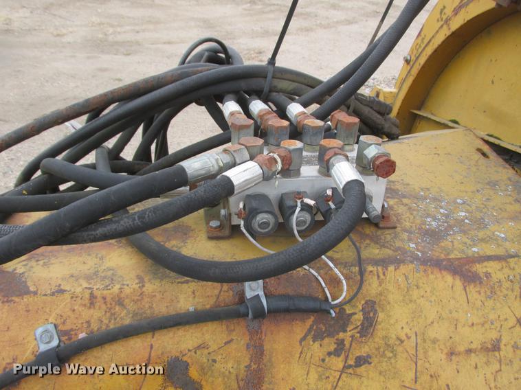 image for item K6083 HayBuster 2544 straw blower