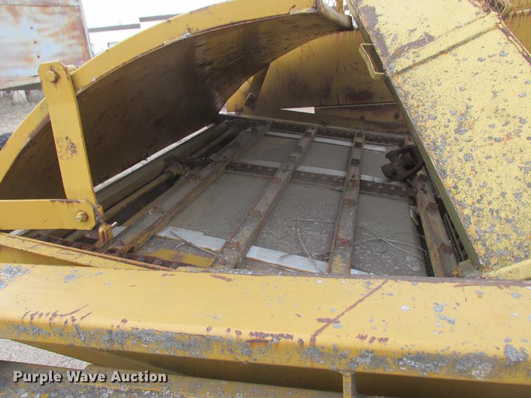 image for item K6083 HayBuster 2544 straw blower