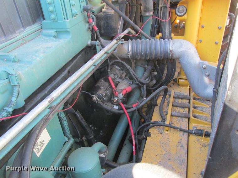 image for item K6086 2003 Volvo A35D haul truck