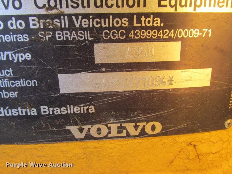 image for item K6086 2003 Volvo A35D haul truck