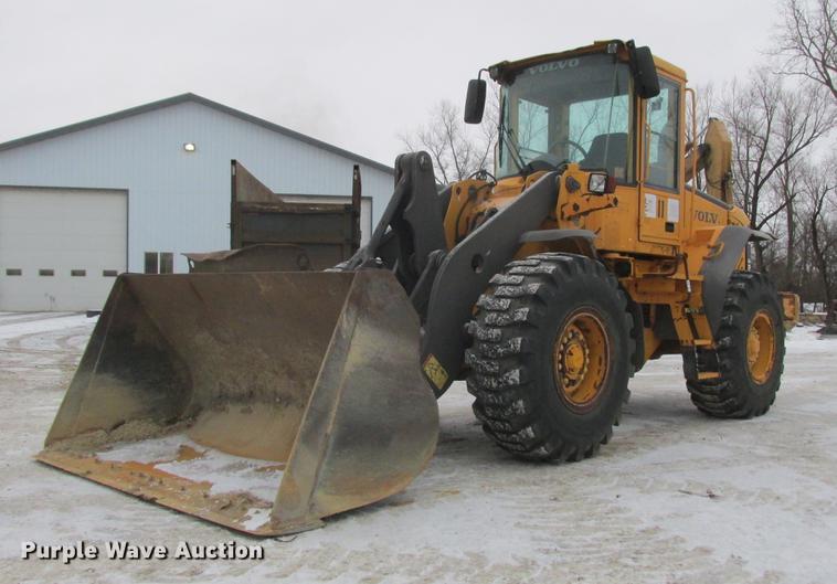 image for item K6087 Volvo L70E wheel loader