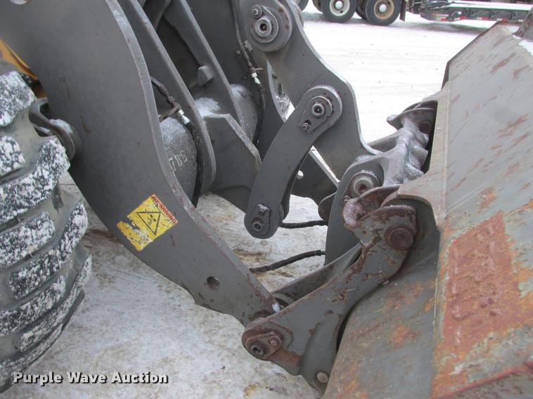 image for item K6087 Volvo L70E wheel loader