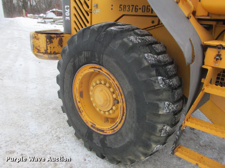image for item K6087 Volvo L70E wheel loader