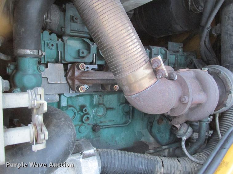 image for item K6087 Volvo L70E wheel loader