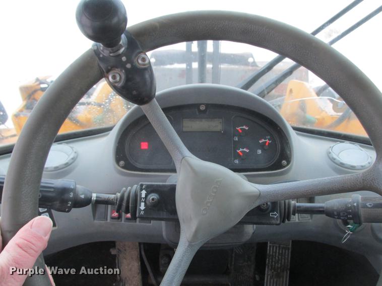 image for item K6087 Volvo L70E wheel loader